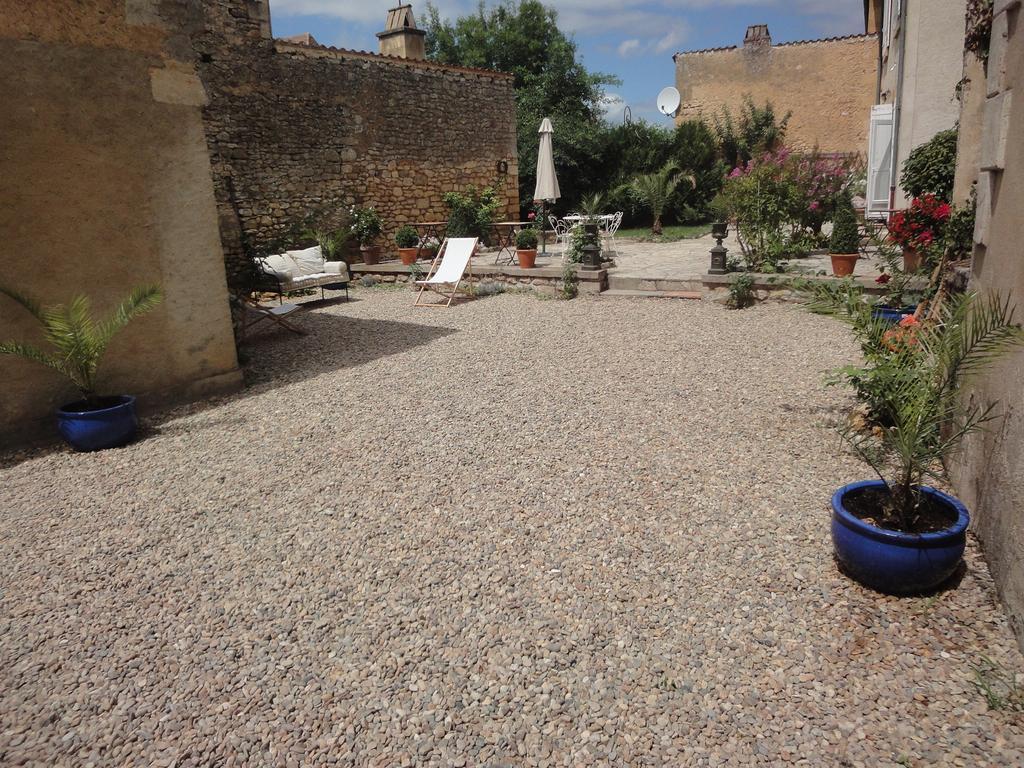 Les appartements d artiste de la Villa du 15 - Restaurant La Maison - piscine chauffée Les Eyzies Exterior foto